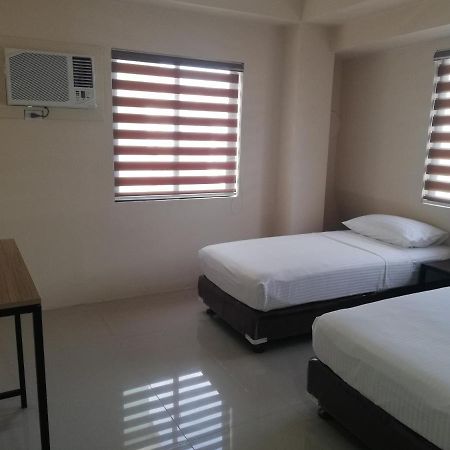 Eon Centennial Express Hotel Iloilo Exterior foto